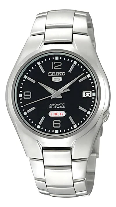 Relógio de pulso Seiko SNK623 com corria de aço inoxidável cor prateado - fondo preto